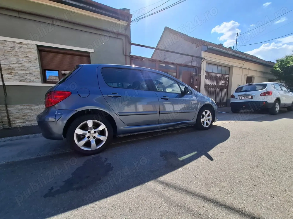Peugeot 307   1.6 HDi, motor refăcut complet, consum mic