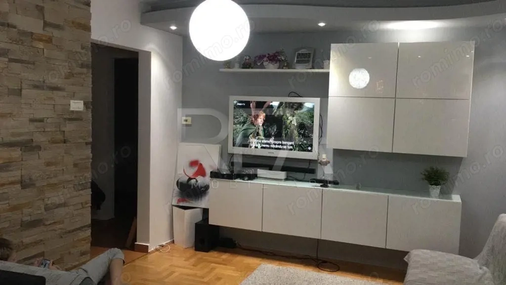 4 Camere | Bloc Reabilitat | Centrala Proprie | Metrou 1 Decembrie 1918