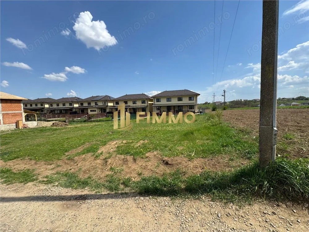 Teren Iravilan | Lisaura | 600 mp | ID: 1384