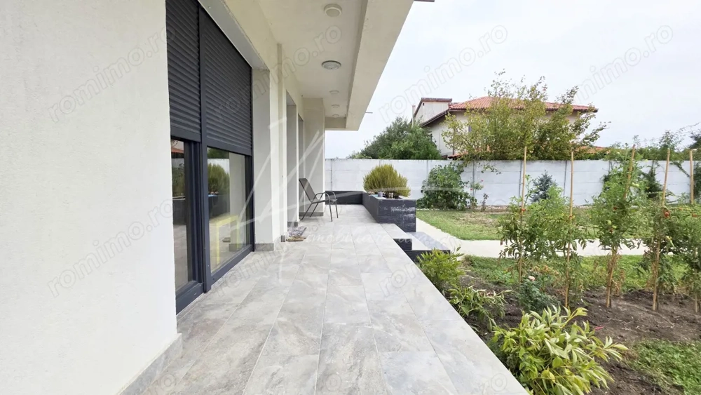 Vila eleganta cu arhitectura rafinata, in Cernica