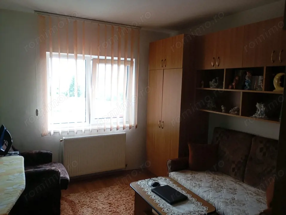 Apartament 3 camere, decomandat, Câmpia Turzii Apartament 3 camere, decomandat, Câmpia Turzii