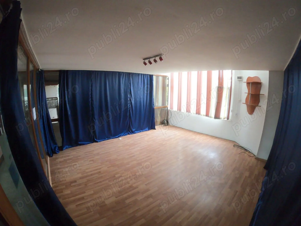 De vânzare Spatiu comercial Deva De vânzare Spatiu comercial Deva