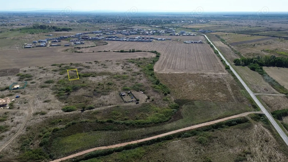 Teren intravilan proprietar Mosnita Noua 600 mp urbanism de duplex