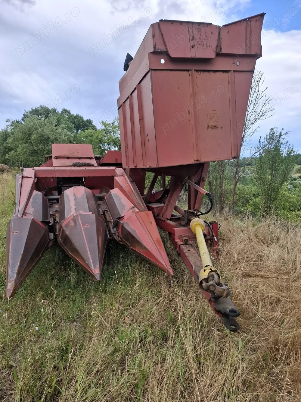 Culegator porumb zmaj 222s