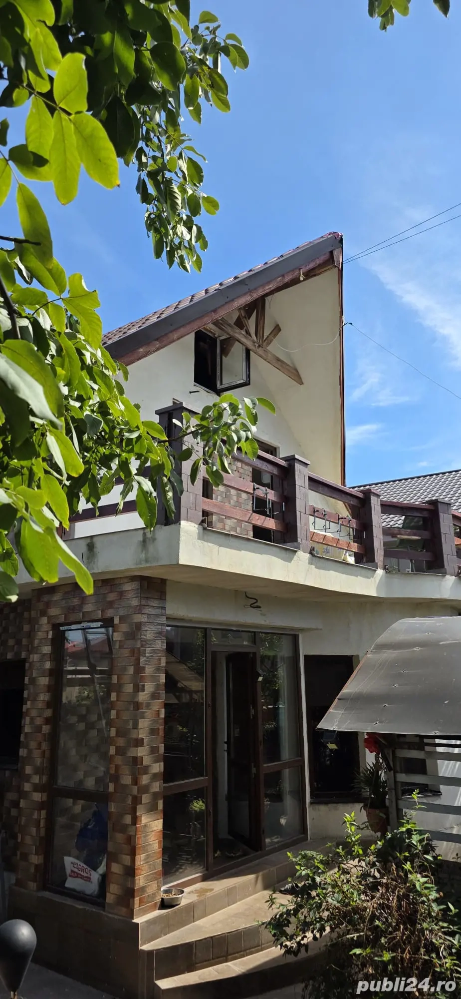 Vând casă 160 mp  Agigea  5 dormitoare  2 băi   living