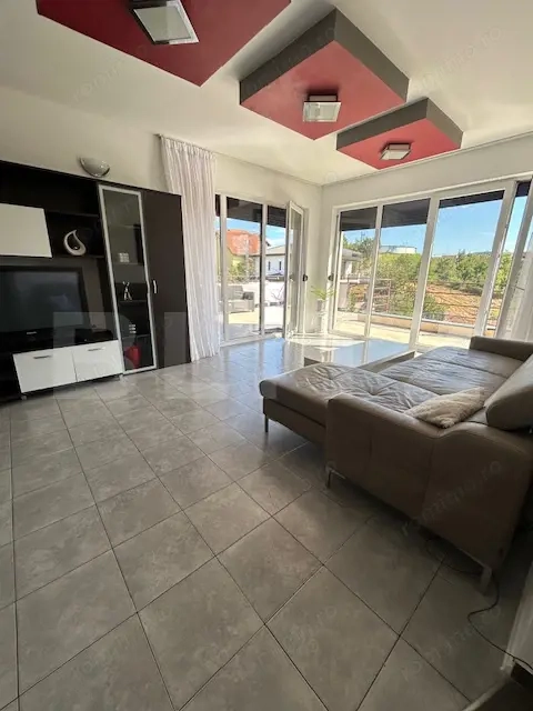 Apartament cu 2 camere, 60 mp + 60 mp terasa (penthouse) - Europa, Zorilor