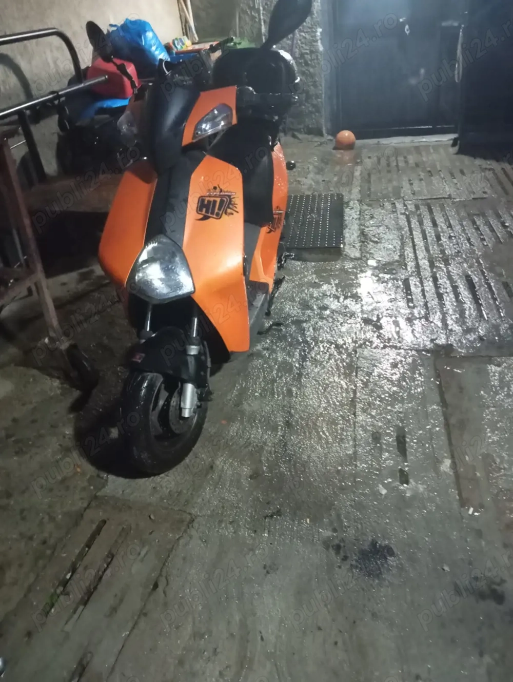 Scuter Explorer 49 Scuter Explorer 49