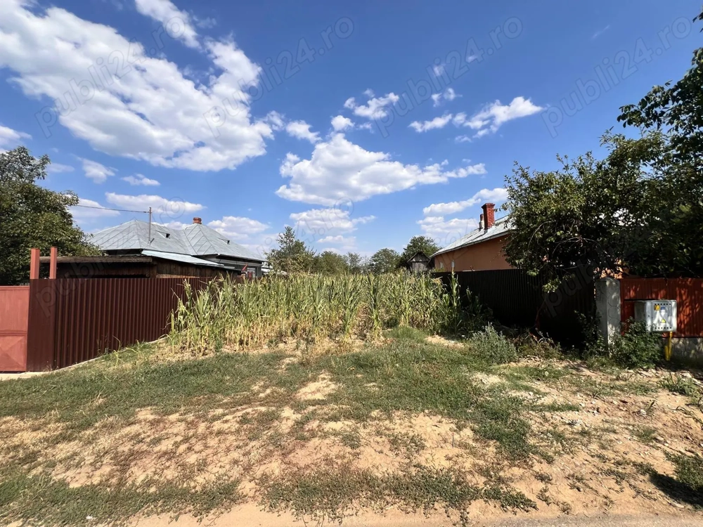 Teren intravilan   extravilan în Drăgășani , cartier Zlatarei