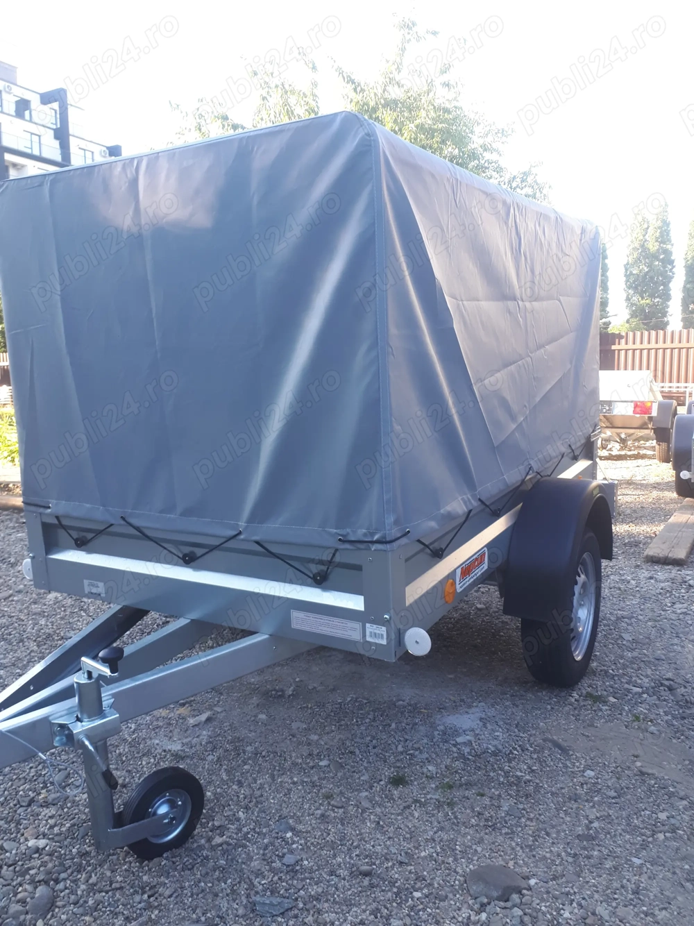 remorca neptun 202x114x30 cm