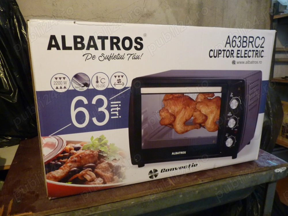 Cuptor electric cu convecție albatros.