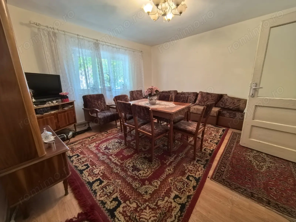 Casă individuală   Aleea Ghirodei, teren 570 mp, 160.000   Casă individuală   Aleea Ghirodei, teren 570 mp, 160.000