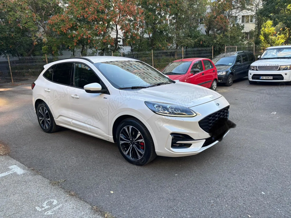 Ford Kuga 2.5 Duratec PHEV ST Line X. Pret 13500E + tva deductibil.
