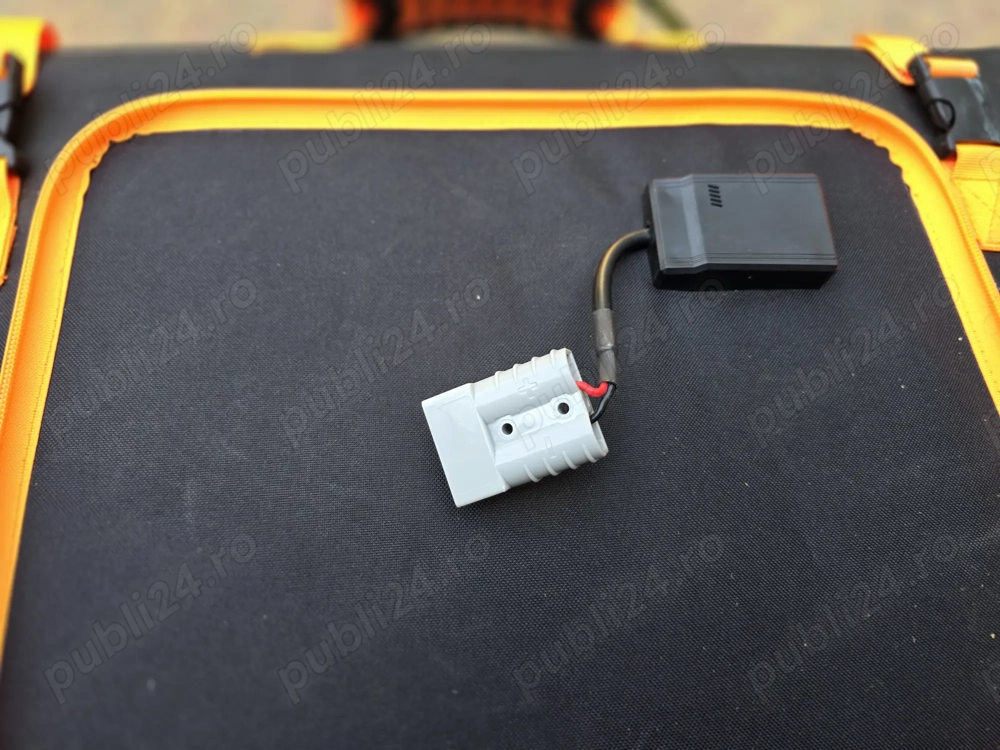 Vând Panou Solar 100w portabil