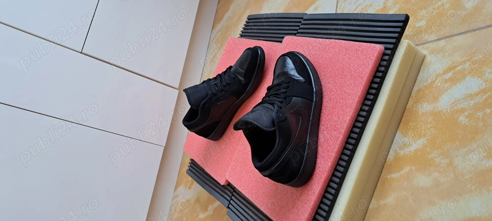 Adidasi unisex Jordan 41.5-42