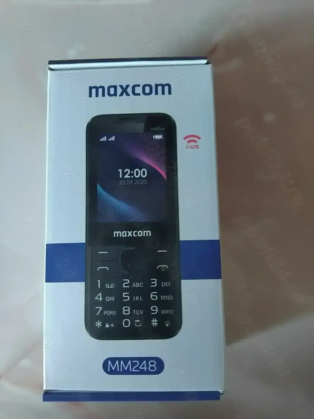 TELEFON MAXCOM 4g dual sim la cutie