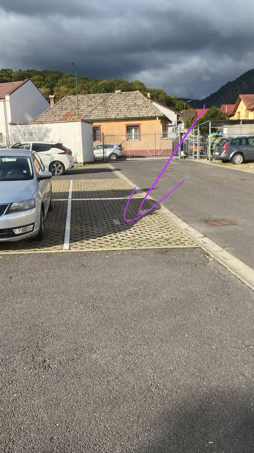 Vând loc de parcare Racadău   Alphaville 1