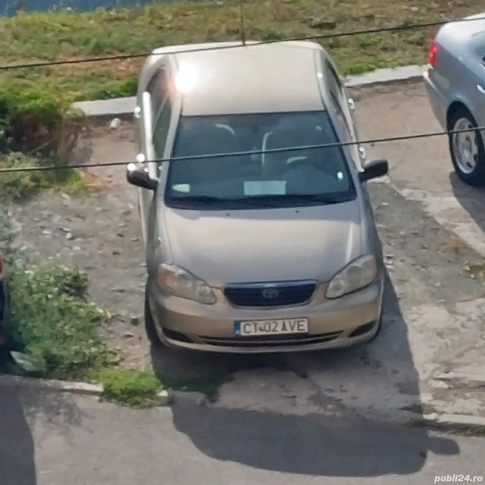 Toyota Corolla automată 