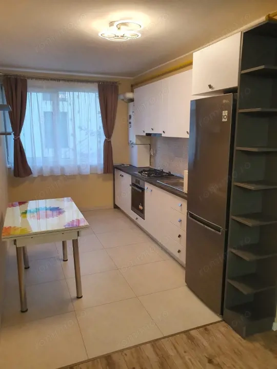 Apartament de vanzare cu 2 camere, 49 mp, zona Vivo!
