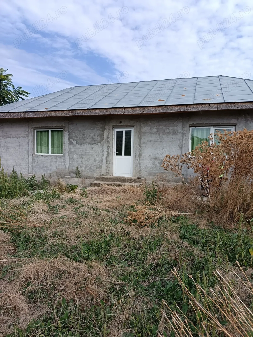 Casă de vânzare Sat. Potoceni,Com.Mărăcineni 