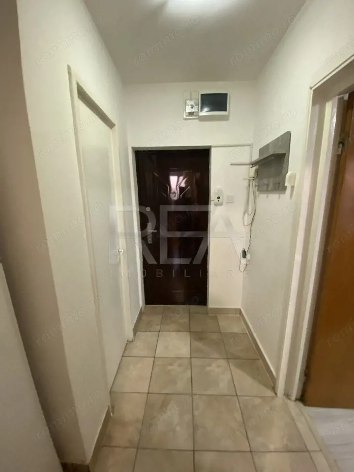 2 camere zona Berceni - acces rapid la Metrou