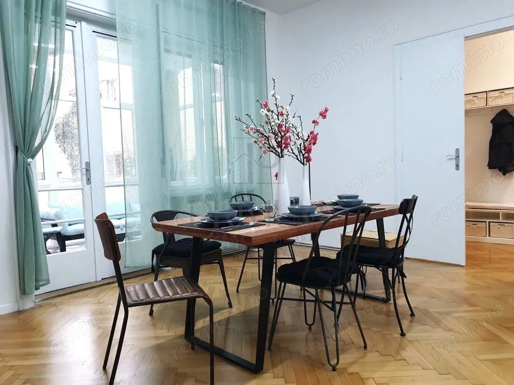 CENTRAL - PARTER INALT - 4 CAMERE - 2 BAI - 2 TERASE - CENTRALA PROPRIE - CLIMA - BOXA