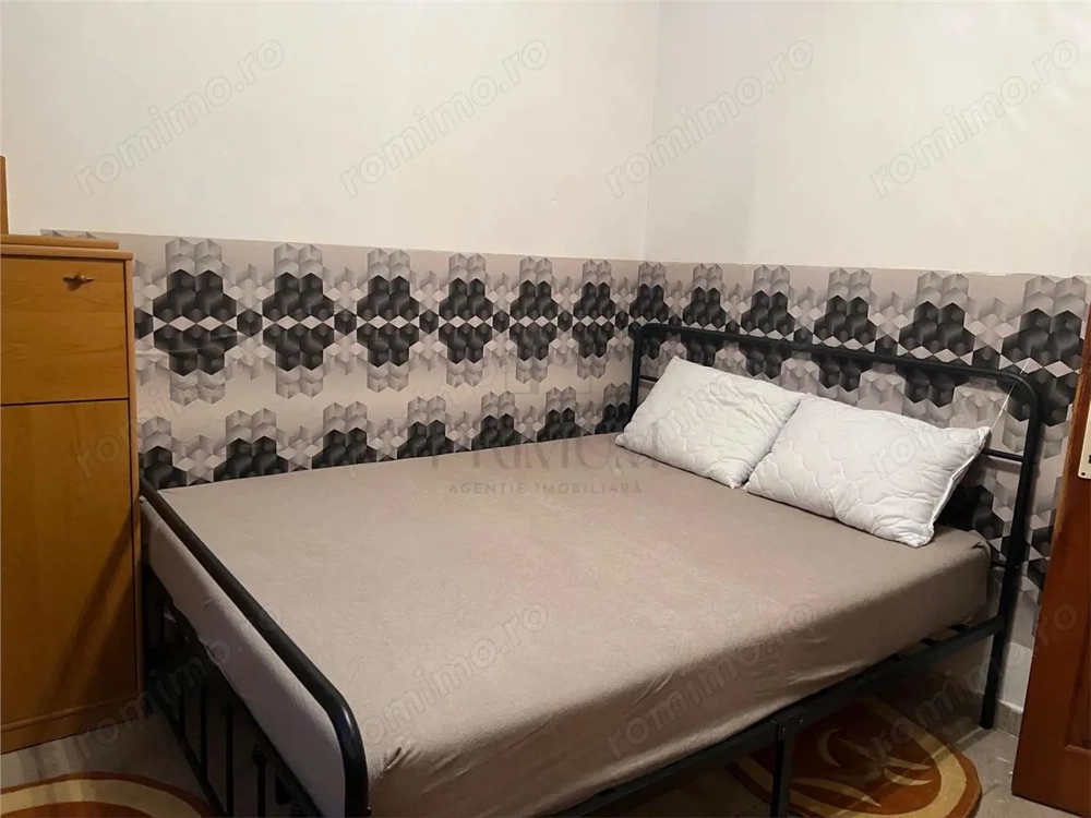 Garsoniera - Etaj Intermediar - Pretabil Investitii - Zona Buziasului