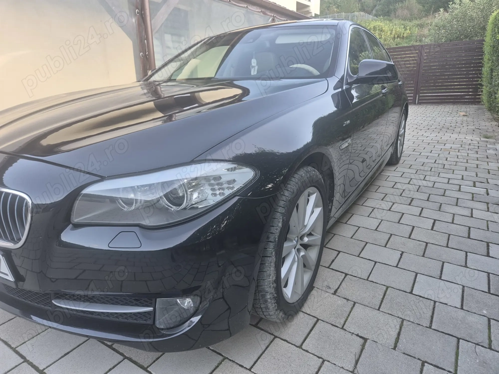 BMW Seria 5 F10 xDrive 300+ CP | 8+1 trepte | 2011
