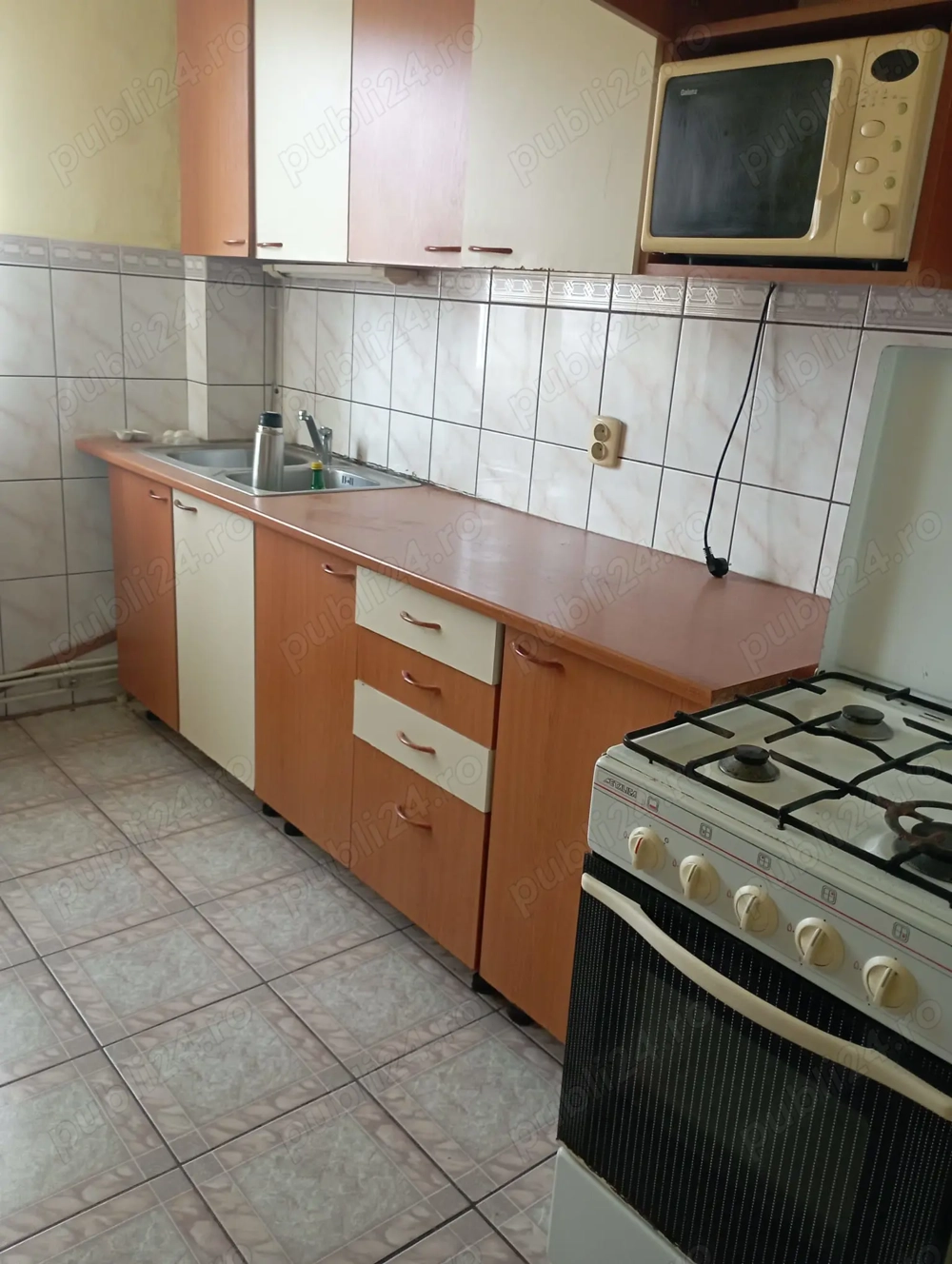 Apartament 4 camere-etaj3-zona Gojdu Deva