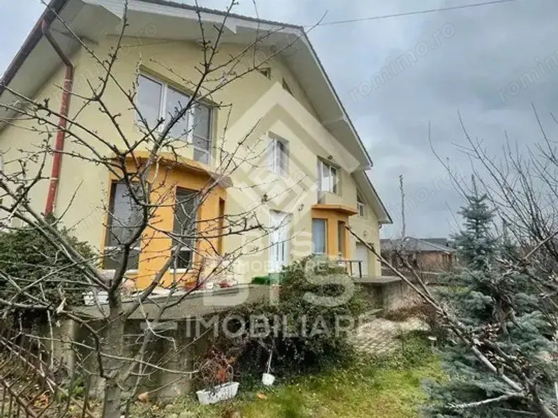 Casa cu 600 mp teren // str. Jupiter Casa cu 600 mp teren // str. Jupiter