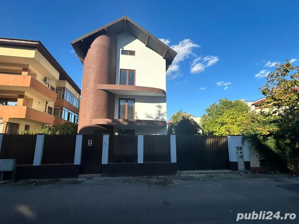 vind locuinta unifamiliala 