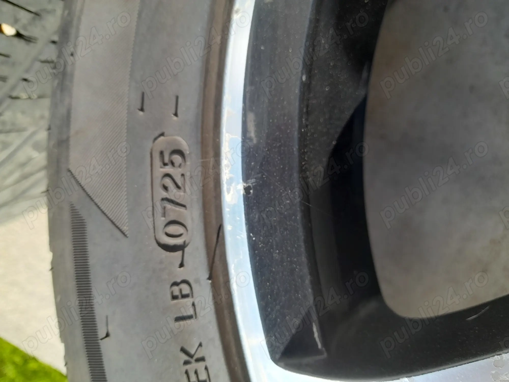 Vând jante aluminiu