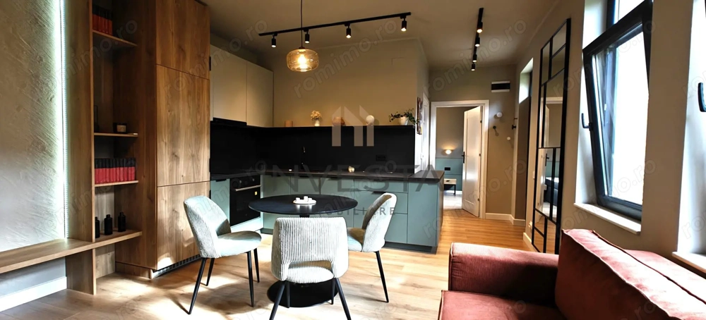 Apartament cu 2 camere modern si 2 parcari, Centru, zona Traian Mosoiu