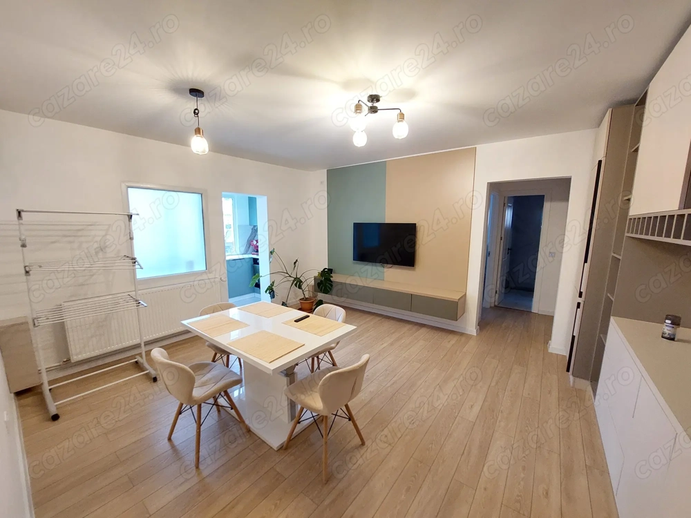 Inchiriez apartament cu 2 camere in regim hotelier