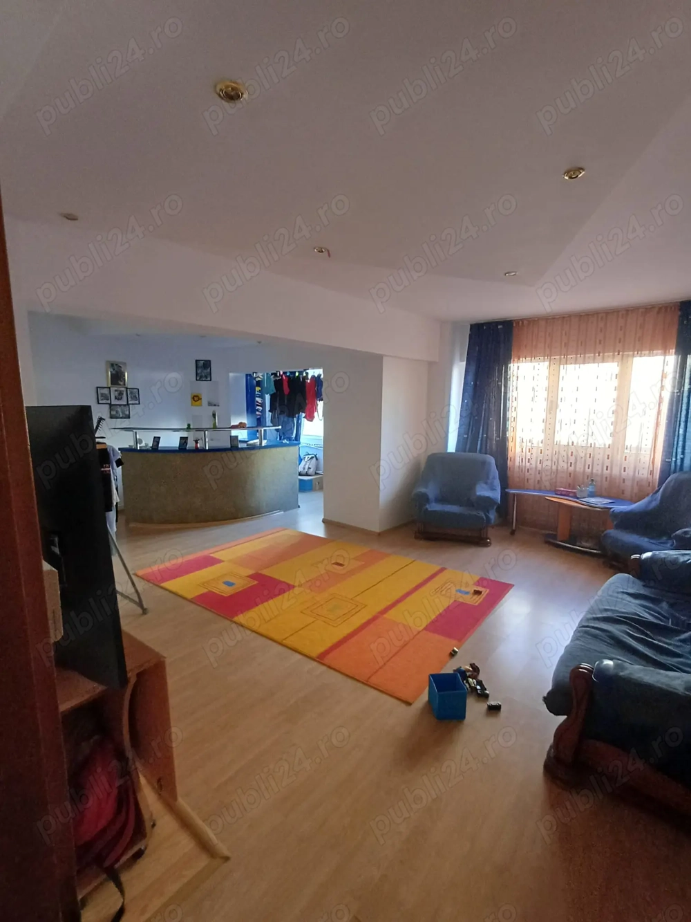 Republicii - Caraiman 3 camere 88 mp etaj 2