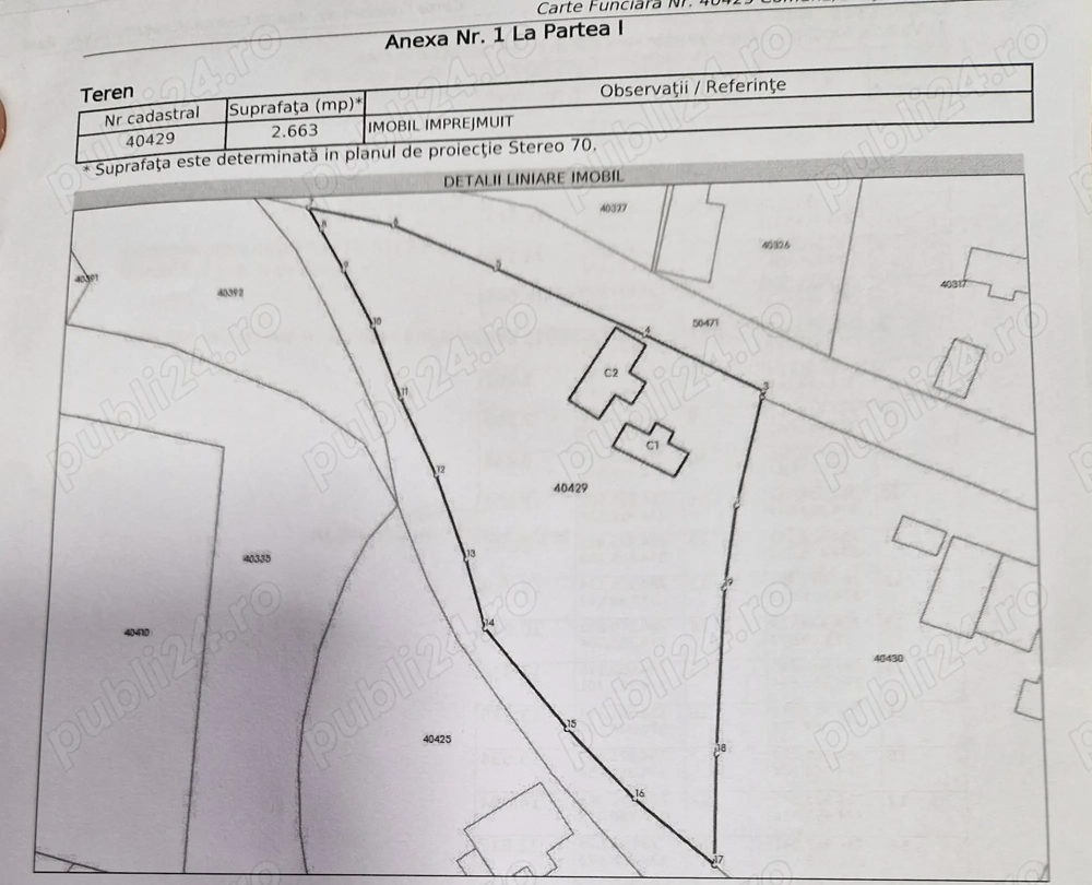 Vand teren cu casa demolabila