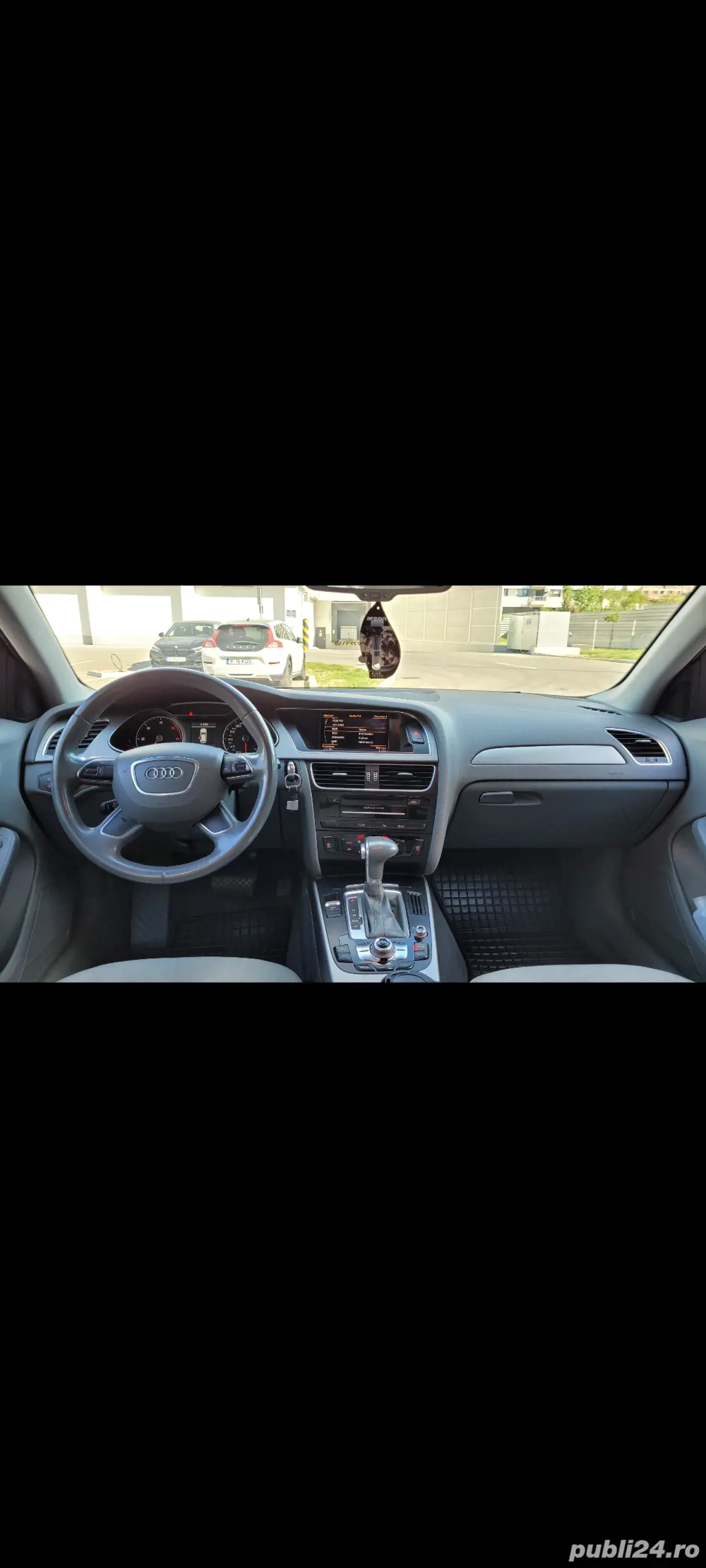 Audi a4 b8 2.0 tdi 2012 automat