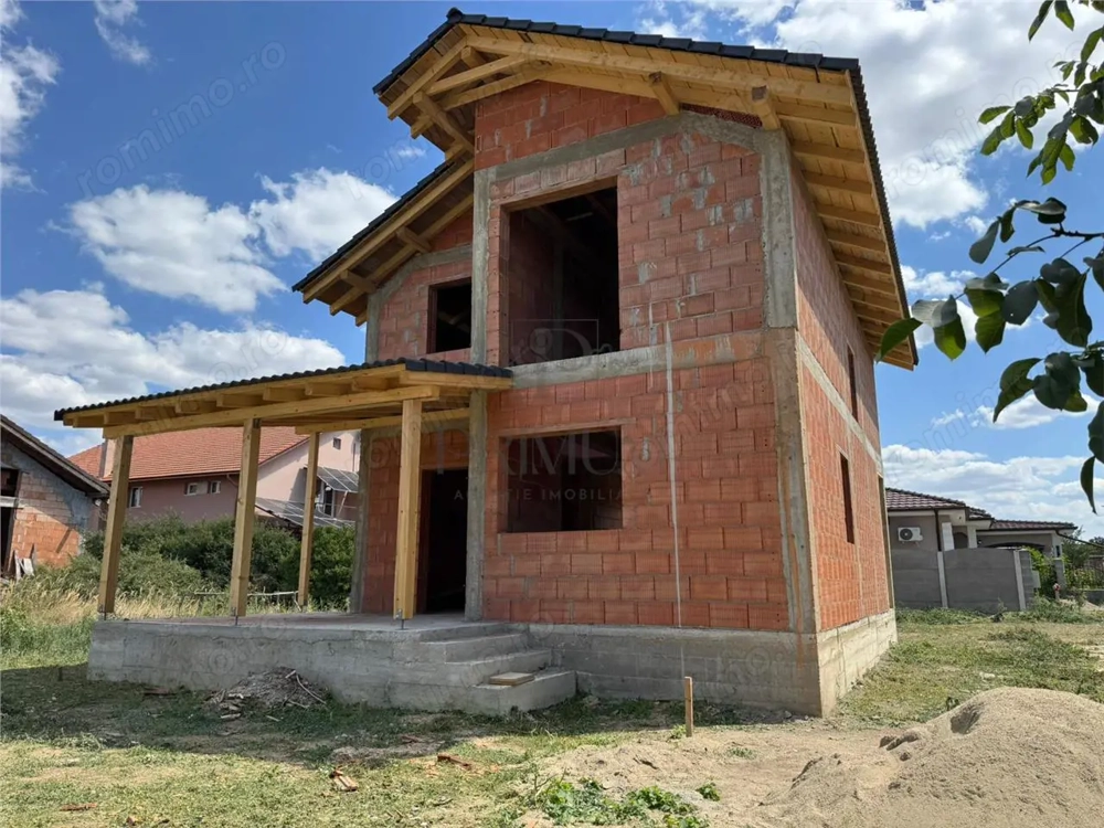 Casa individuala - zona excelenta - toate utilitatile - posibilitate de cumparare la cheie sau la ro