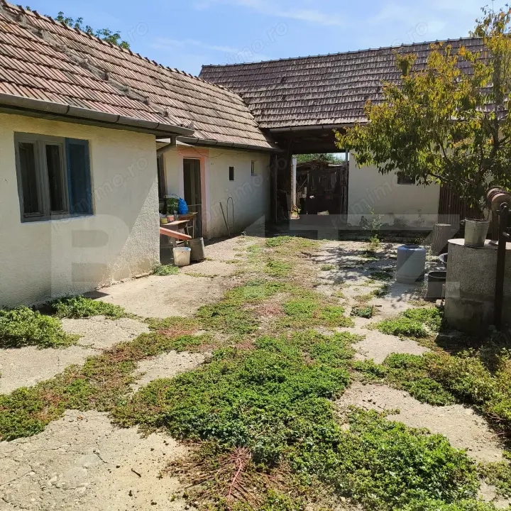 Casă individuală, locuibilă, în comuna Mihalț