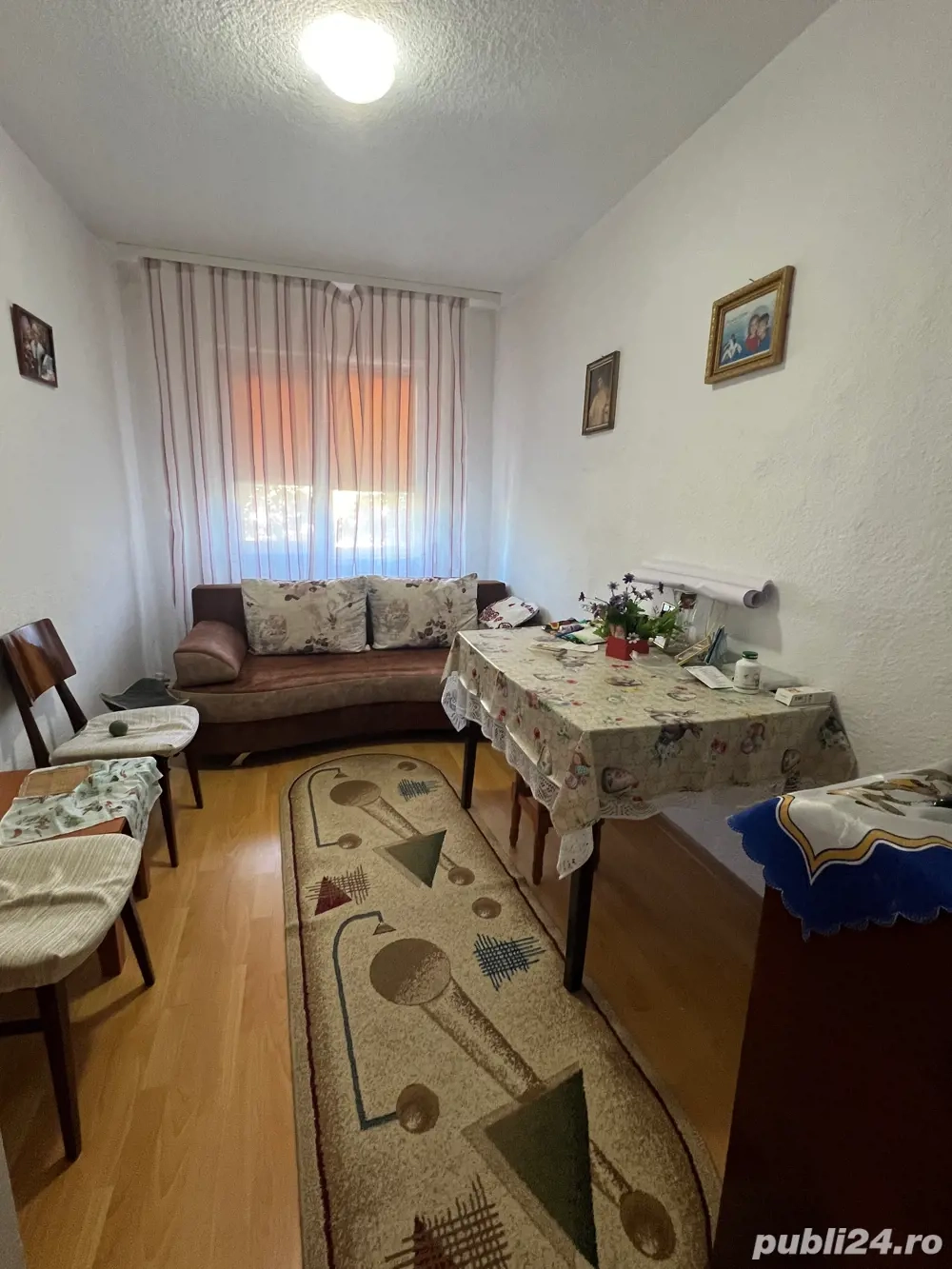 Apartament cu 4 camere Viziru 1