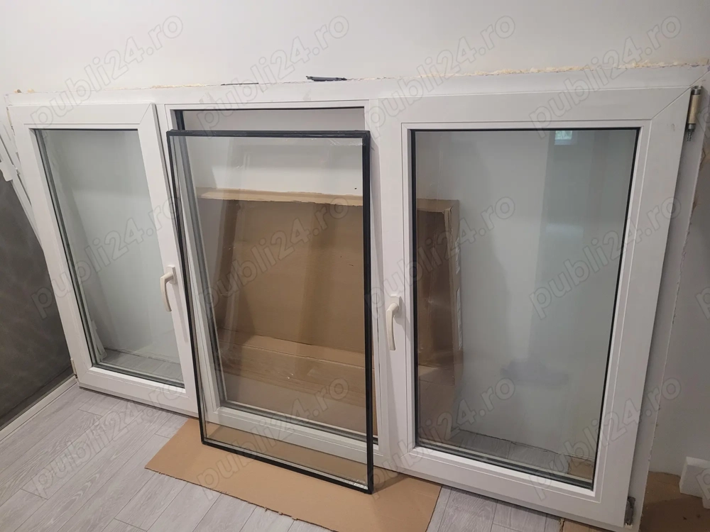 Fereastra PVC cu 3 geamuri