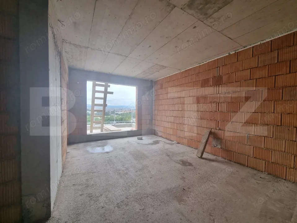 Apartament cu view! 37 mp, terasa 14 mp, zona Vivo