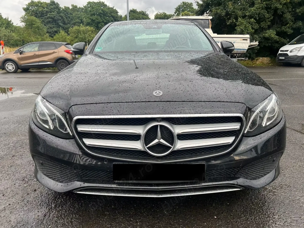 Mercedes E200 Avantgarde Virtual Cockpit Camere 360 Iluminat Ambiental Carplay Mercedes E200 Avantgarde Virtual Cockpit Camere 360 Iluminat Ambiental Carplay