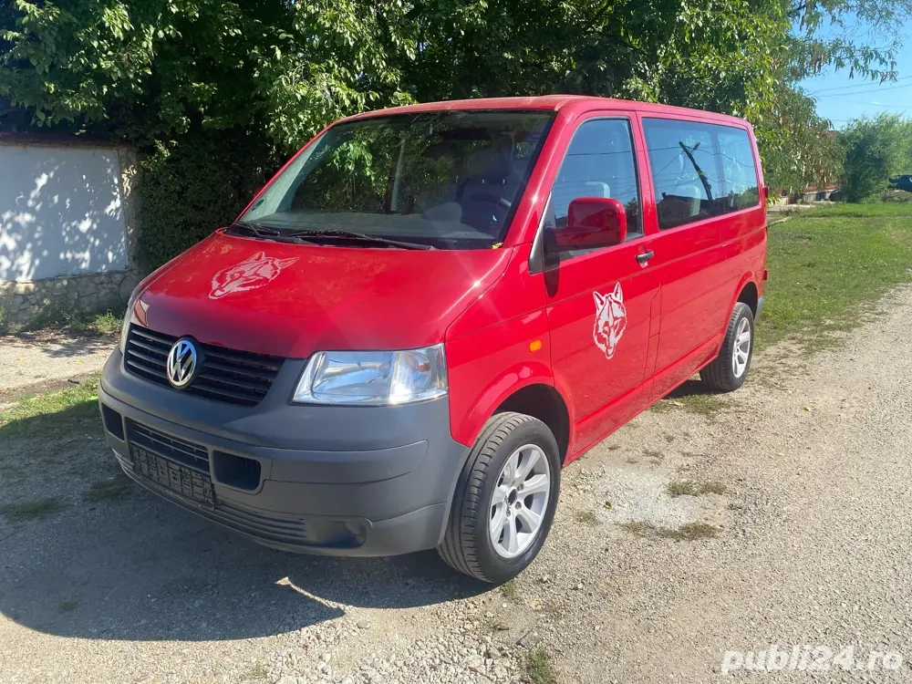 VW Transporter 5 1.9 TDI-9 locuri