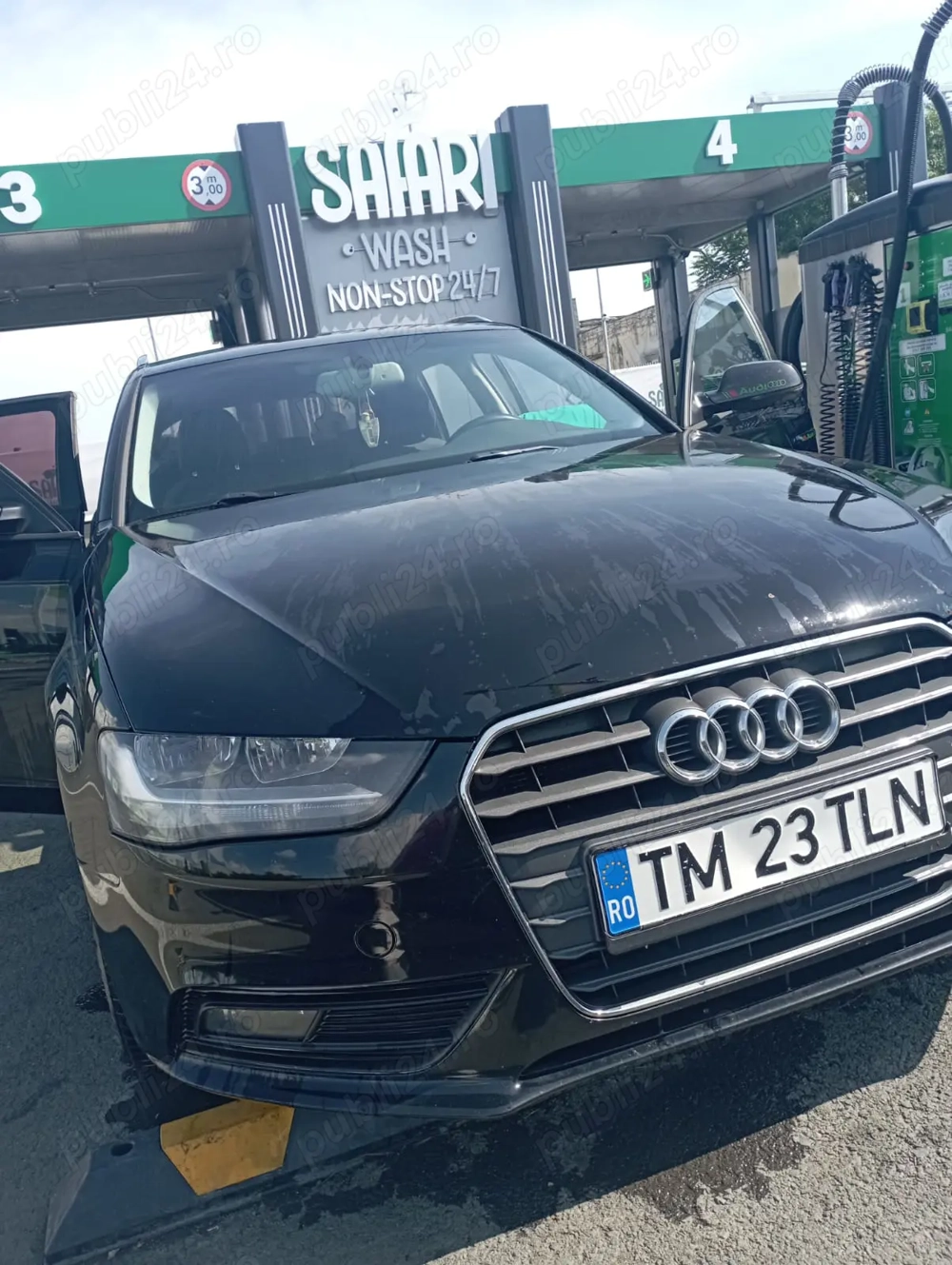 Vand Audi A4 B8 2013 Vand Audi A4 B8 2013
