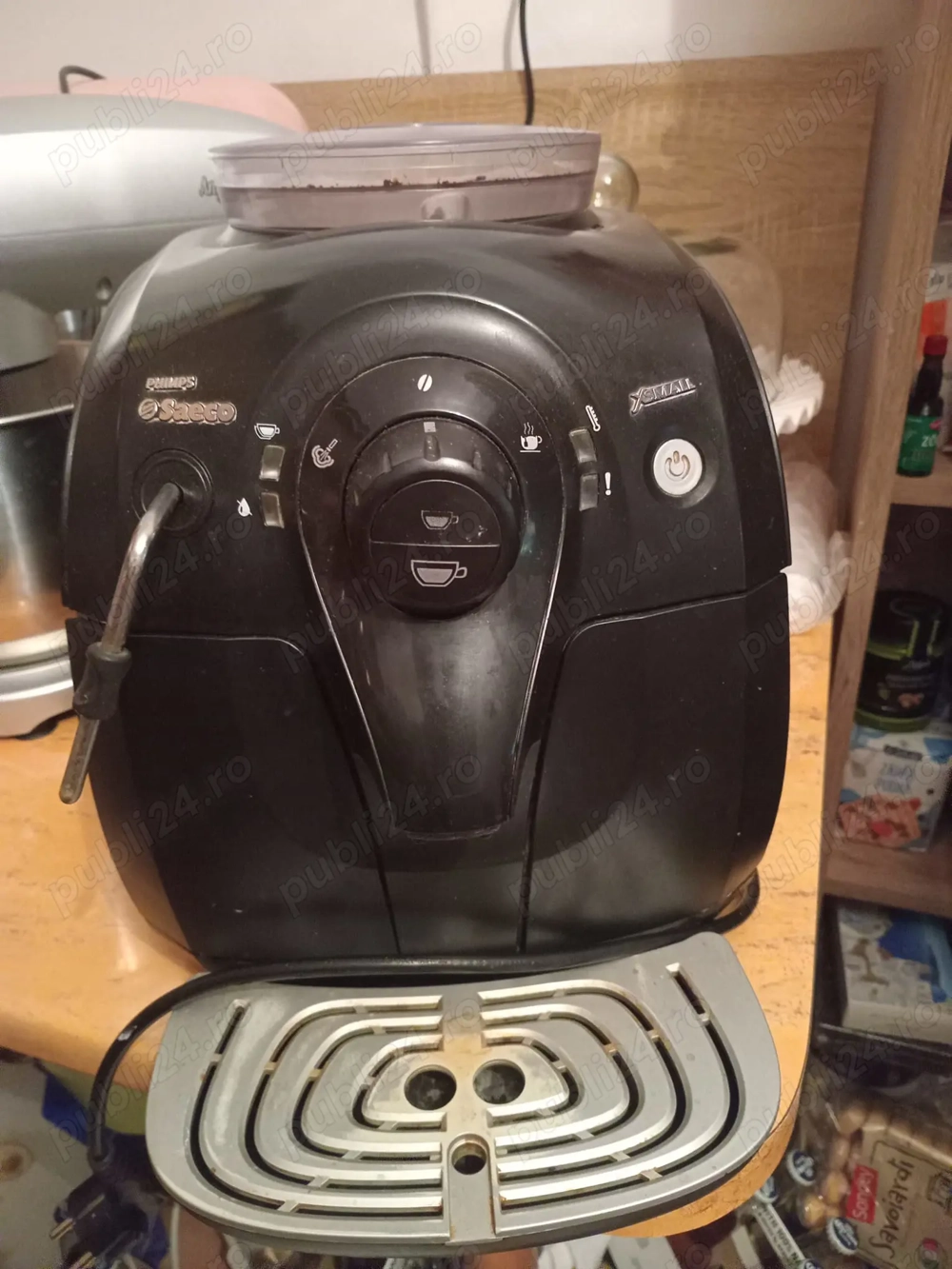 Vând espressor cafea Saeco Philips 