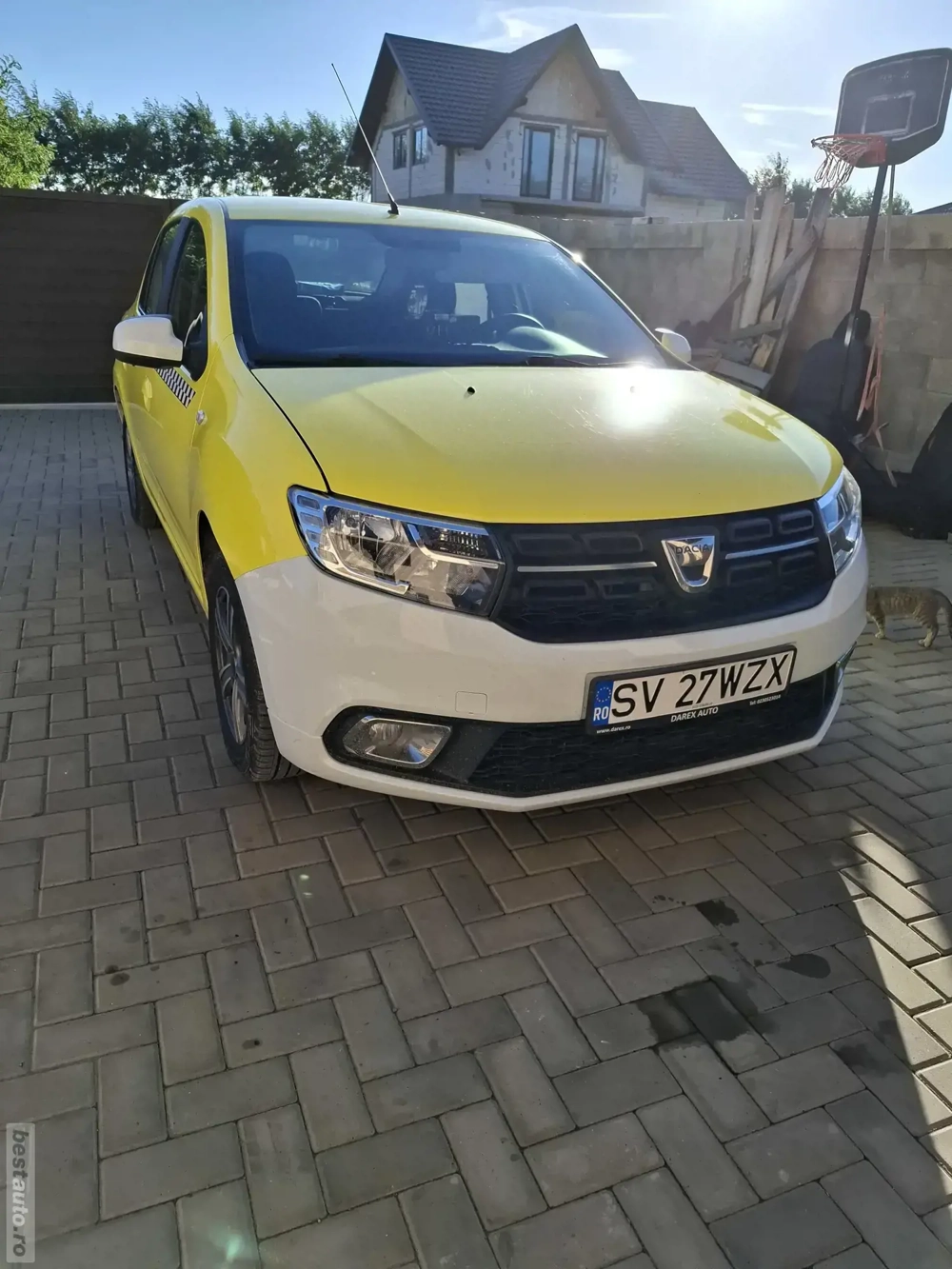 Angajam șoferi taxi.Masina cu doar 47000 km Angajam șoferi taxi.Masina cu doar 47000 km