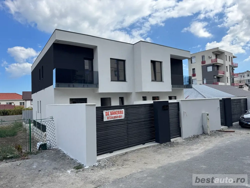 Duplex premium în Ovidiu   Vând vilă tip duplex P+1 cu perete despărțitor individual și izolat fonic
