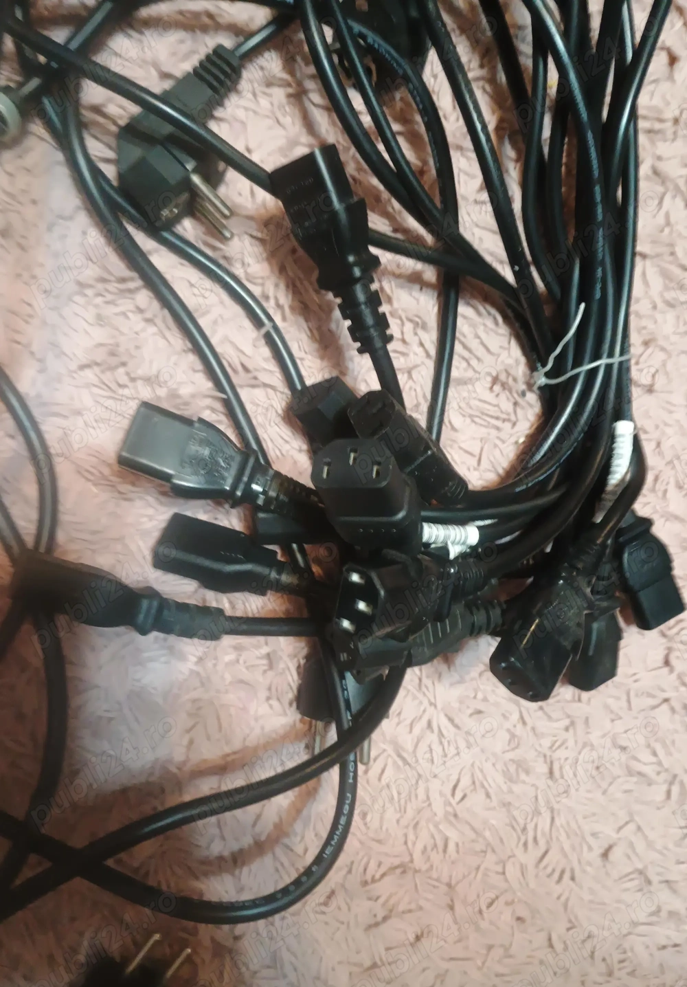 30x Cablu de alimentare negru Shucko IEC-320-C13