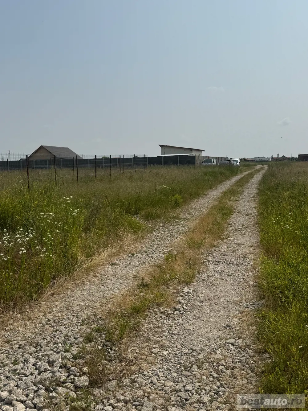 Vand teren intrevilan in Sacalaz