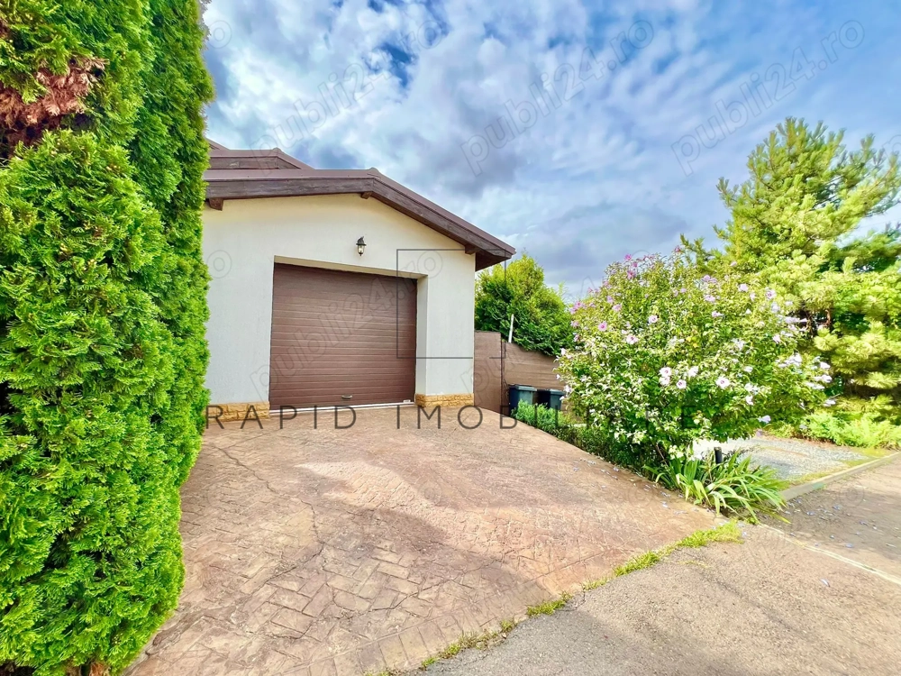 Reședință Spațioasă de Vânzare   Complex AltStil -Aprox. 1000 mp Teren 